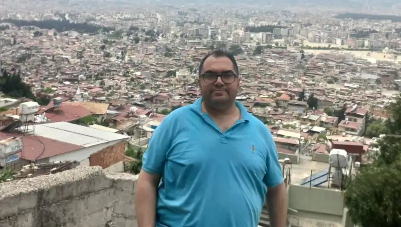 Fıtık Ağrılarından Kurtulmak İçin Diyet Yapan Genç Adam 8 Ayda 45 Kilo Verdi