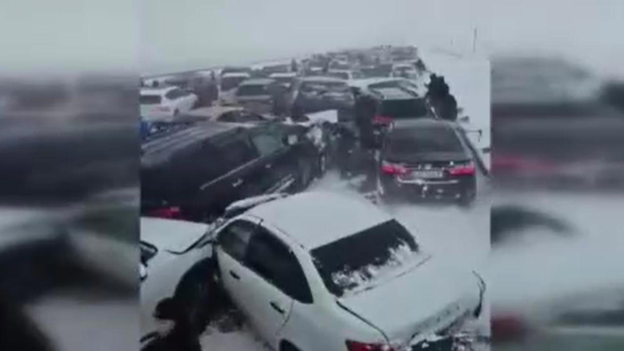 Kazakistan'da Korkunç Trafik Kazası