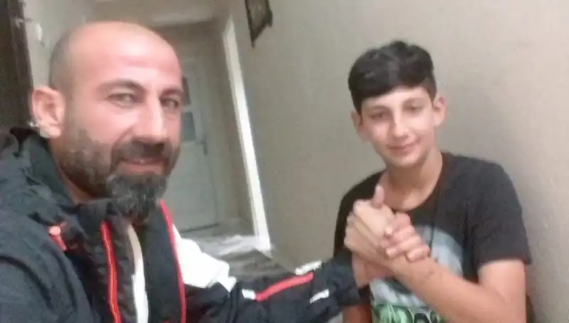 Çatı Tamiri Yaparken Hayatlarını Kaybeden Baba-Oğul: Acı Hikaye