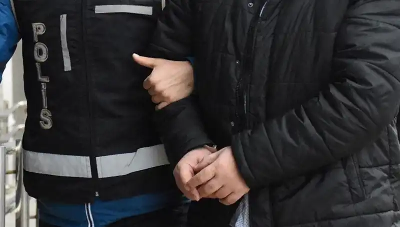 Edirne'de FETÖ'ye Yönelik Büyük Operasyon: İki Şüpheli Yakalandı