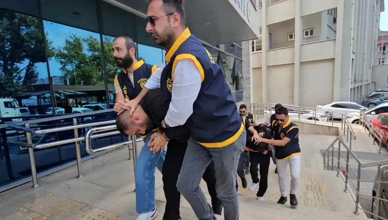 FETÖ Yalanıyla Milyonluk Vurgun: Ülkede Gündem Yaratan Dolandırıcılık Skandalı