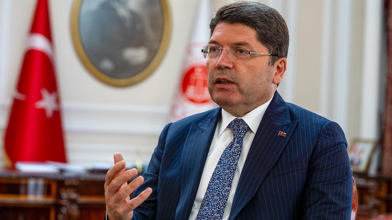 Bakan Tunç'tan Yargıya Tebrik