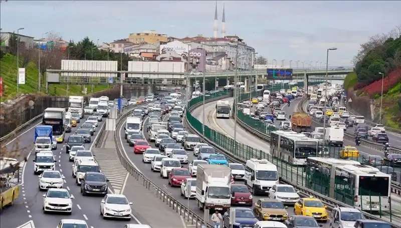 Trafikte Devrim: Yeni Cezalar Genel Kurul'dan Geçti!