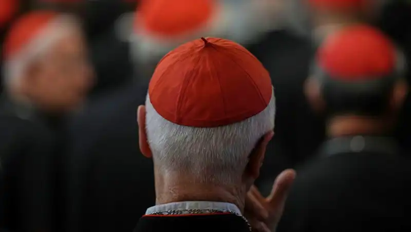 Yeni Papa Seçimi İçin Konklav Tarihi Açıklandı: Kilisenin Geleceği Şekilleniyor